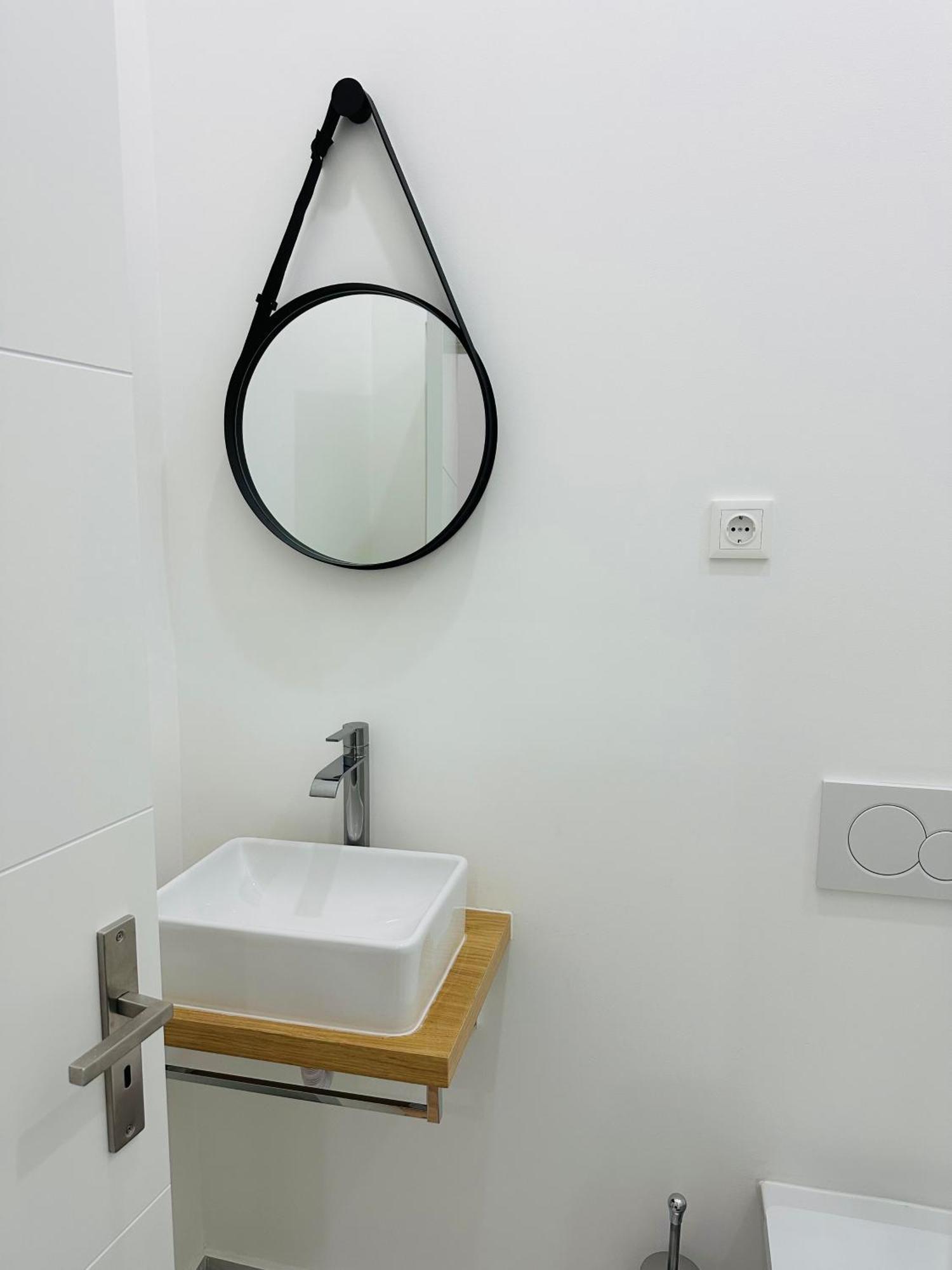 Baixa Chiado Bedrooms Lissabon Buitenkant foto